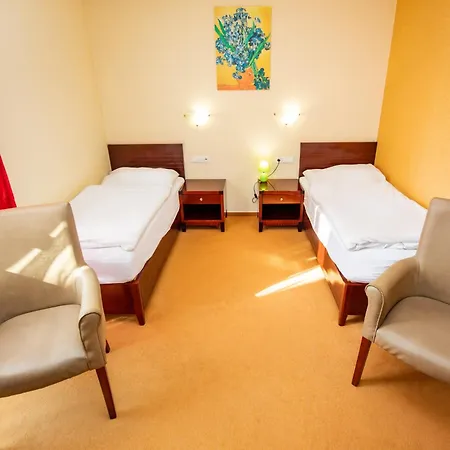Boss Hotel 3*