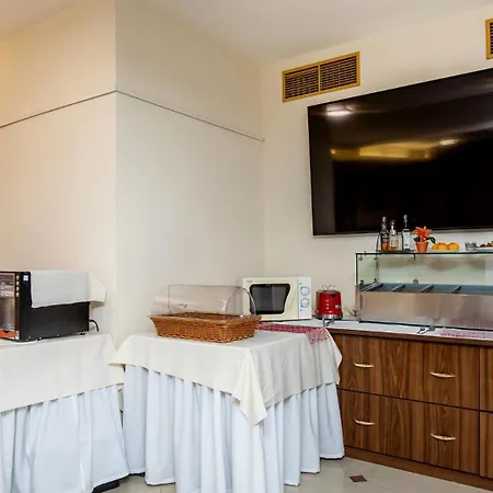 Hotel Boss 3*