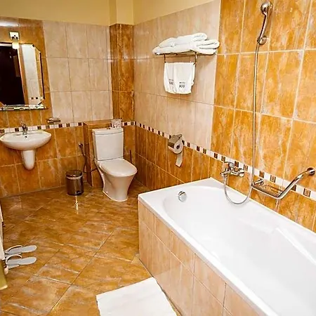 Boss Hotel 3*
